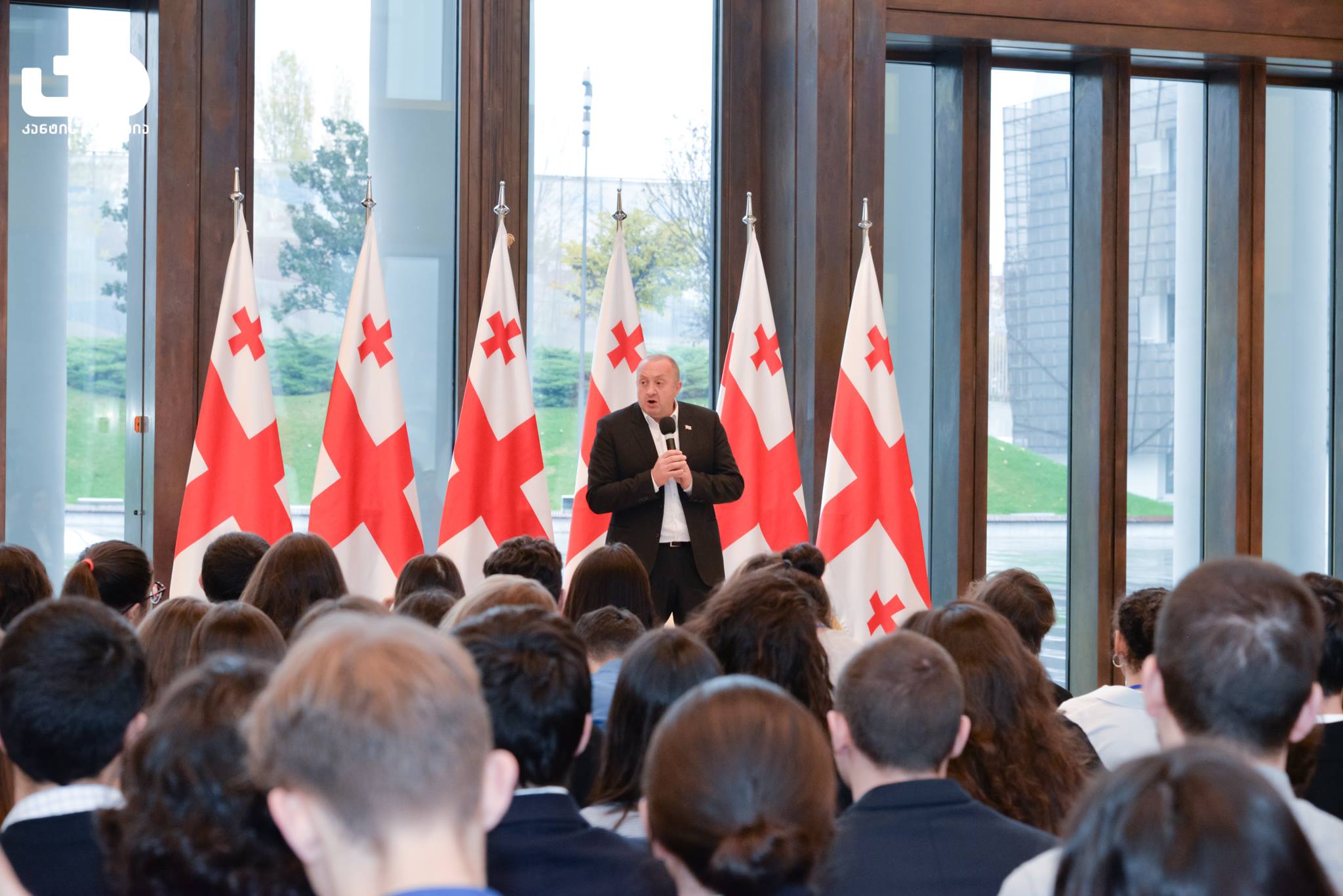 შეხვედრა საქართველოს პრეზიდენტთან